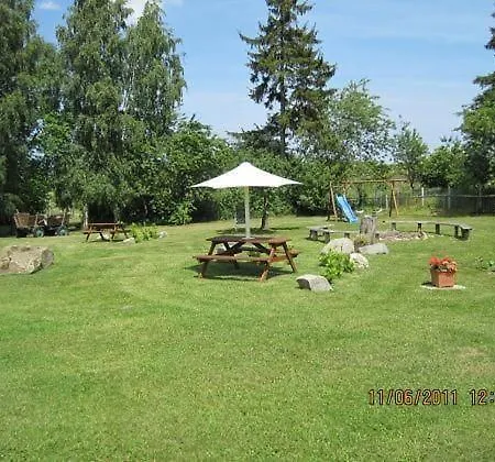 Apartamento Grosse In Mit Grossem Garten